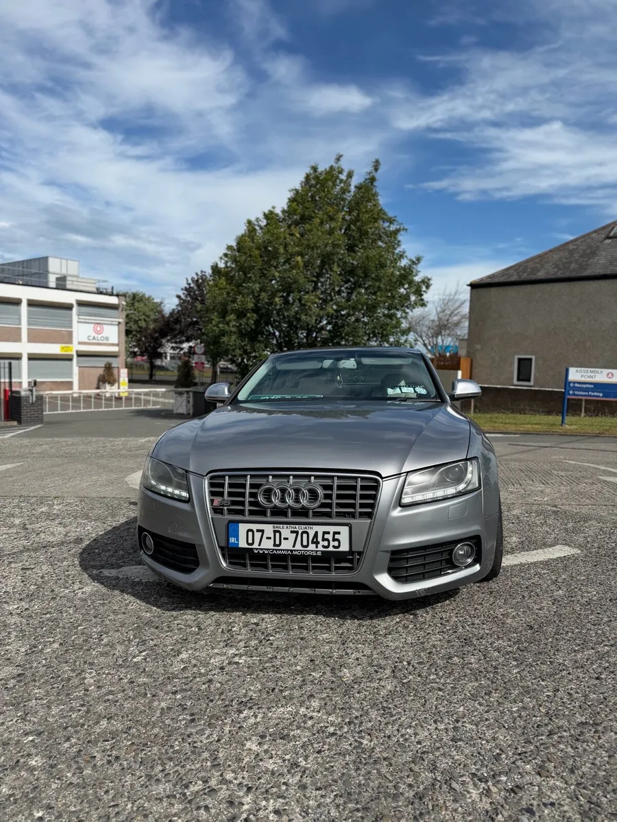 Audi s5v8 - Image 1