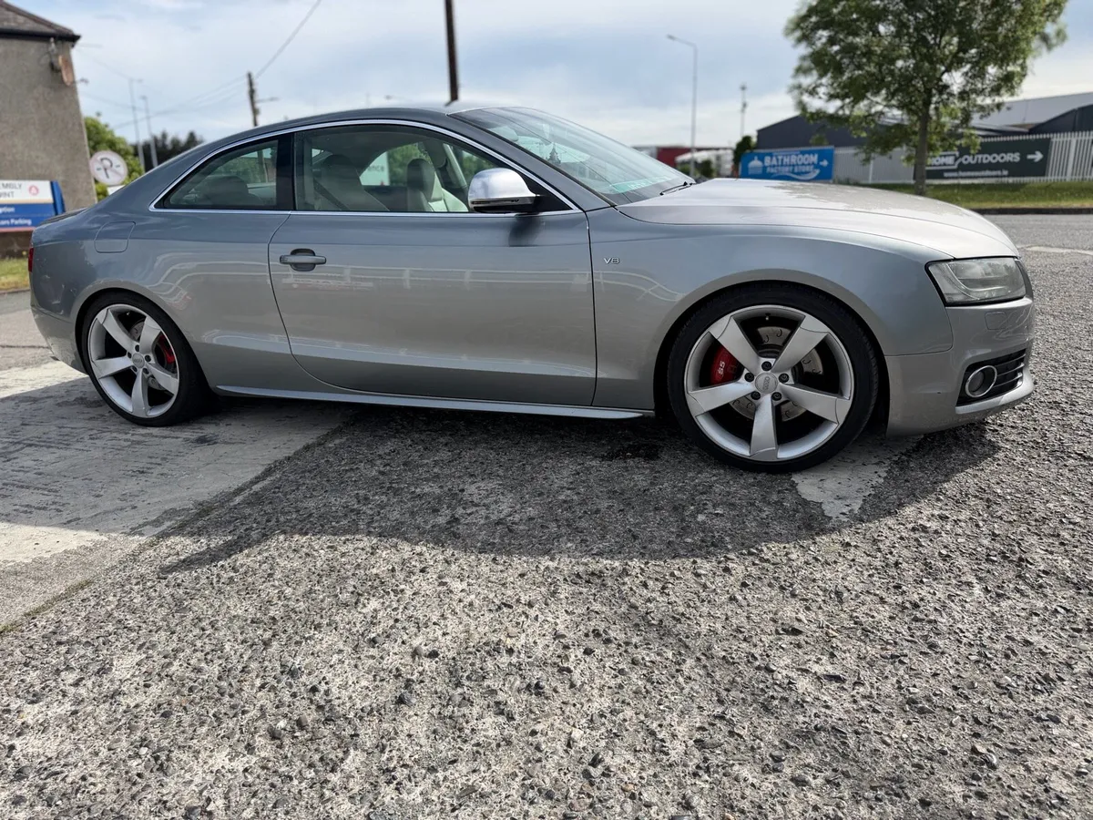 Audi s5v8 - Image 2