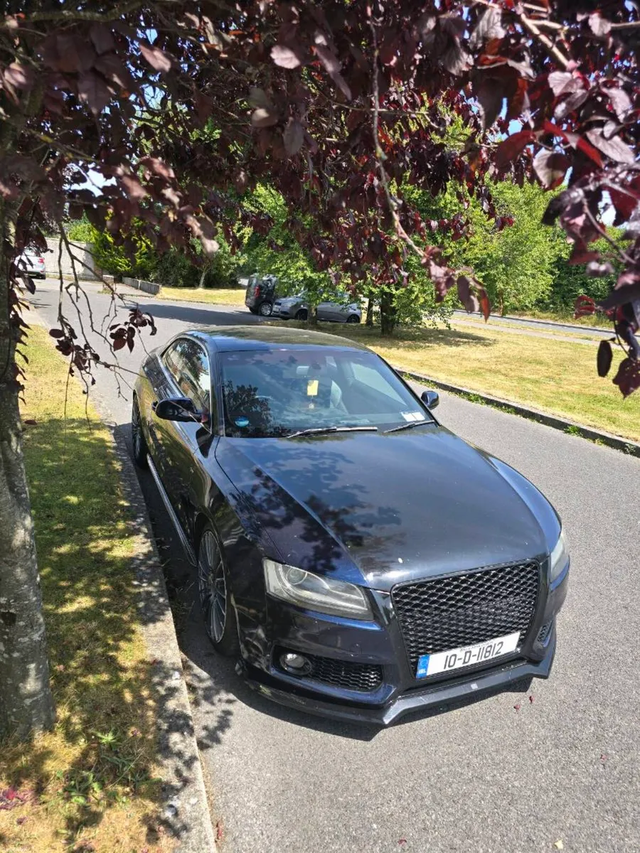Audi a5 tfsi 2.0 - Image 1