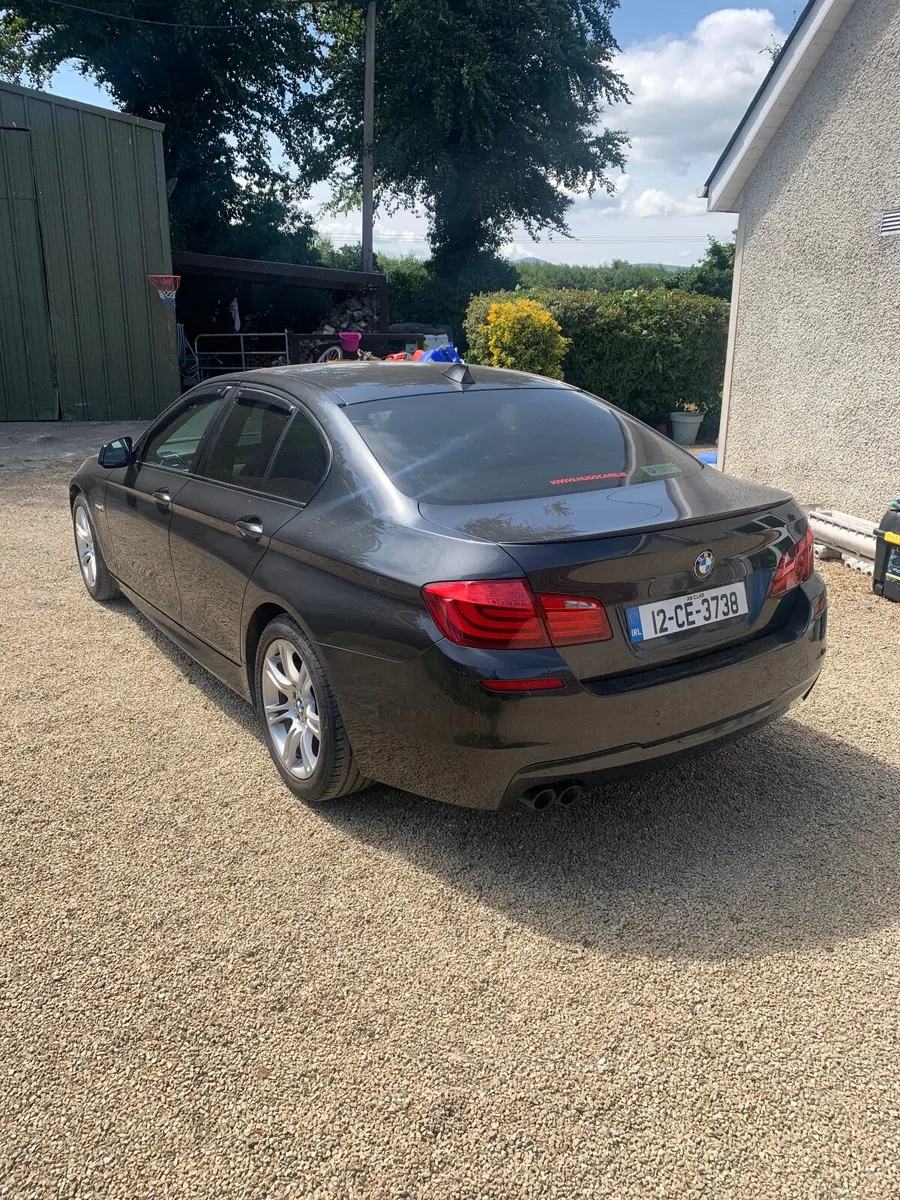 BMW 5-Series 2012 - Image 5