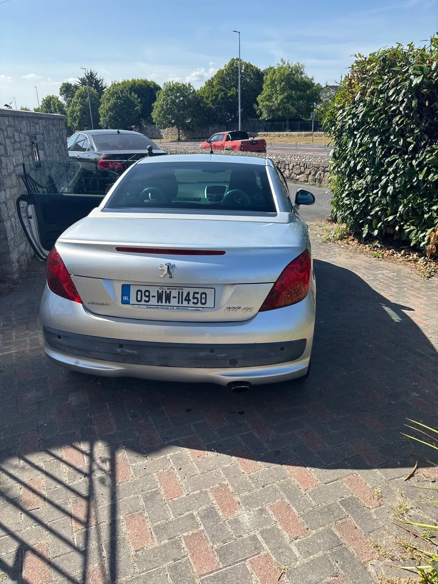 Peugeot 207cc convertible low miles - Image 2