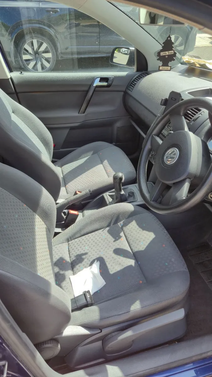 Volkswagen Polo 2004 - Image 4