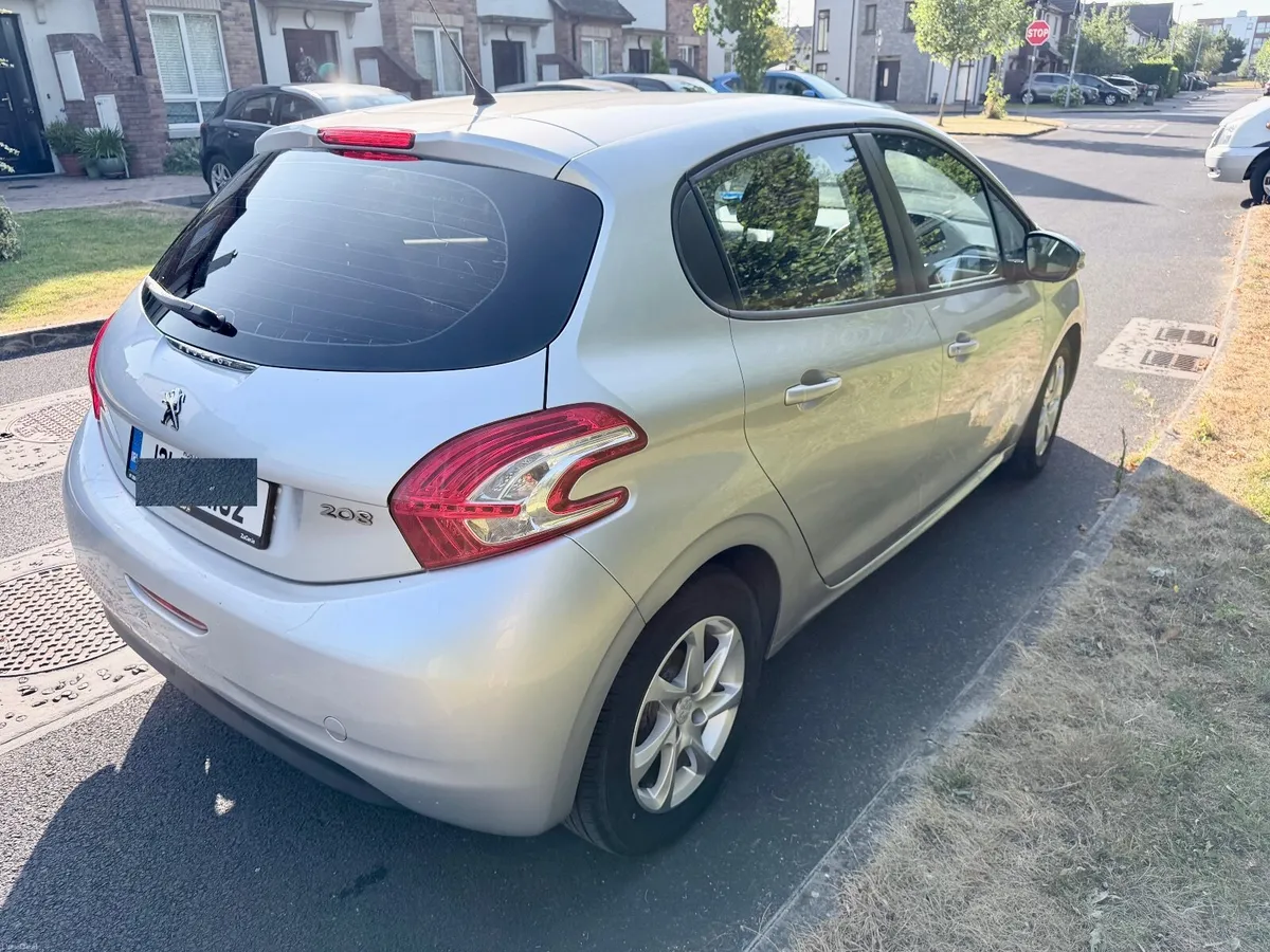 Peugeot 208 1.2 VTI - Image 4