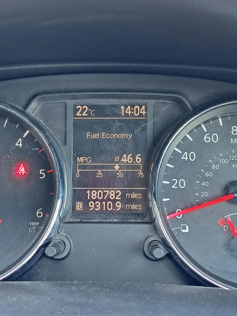 Nissan Qashqai 2010 - Image 3