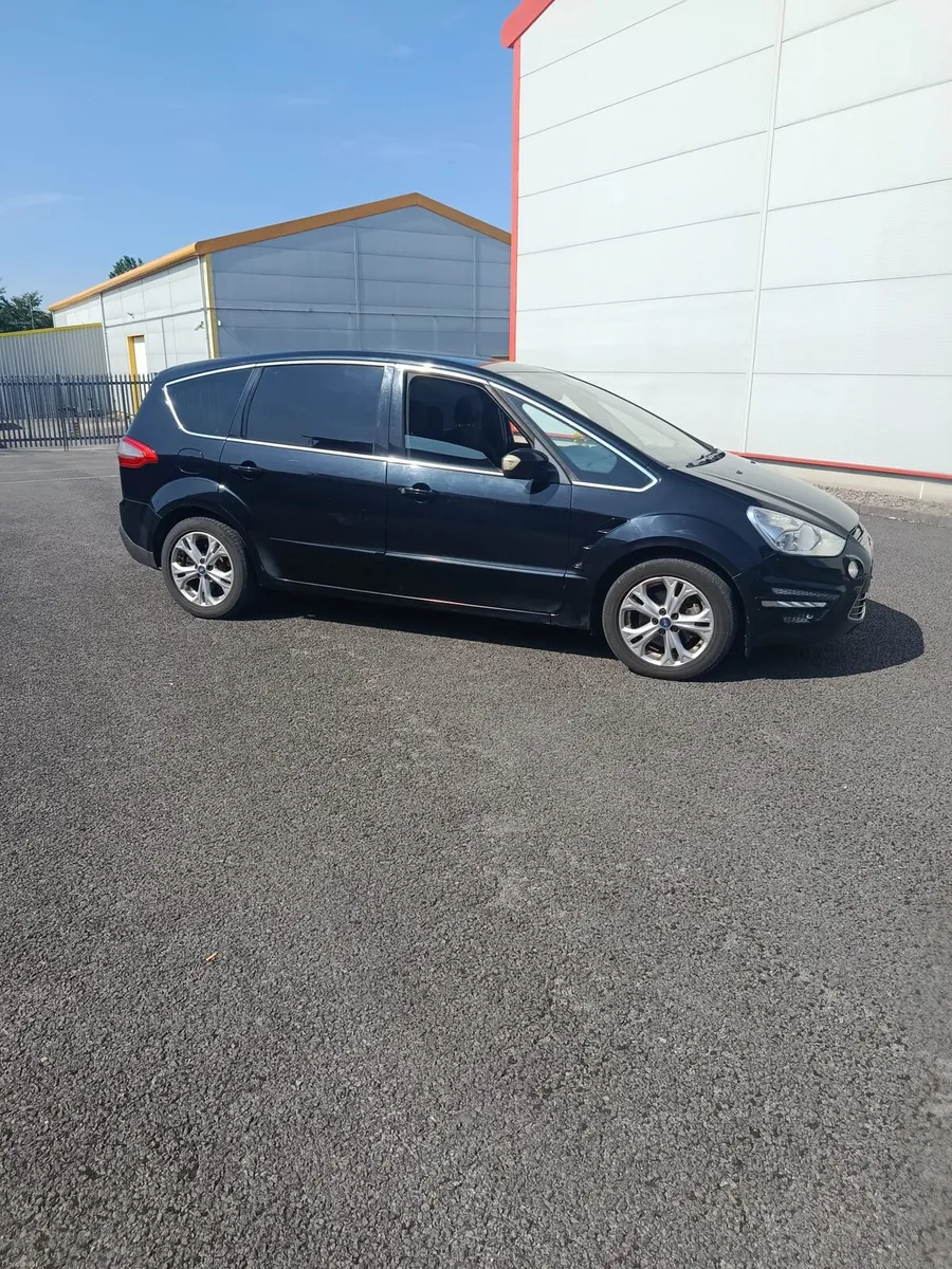 Ford S Max - Image 2