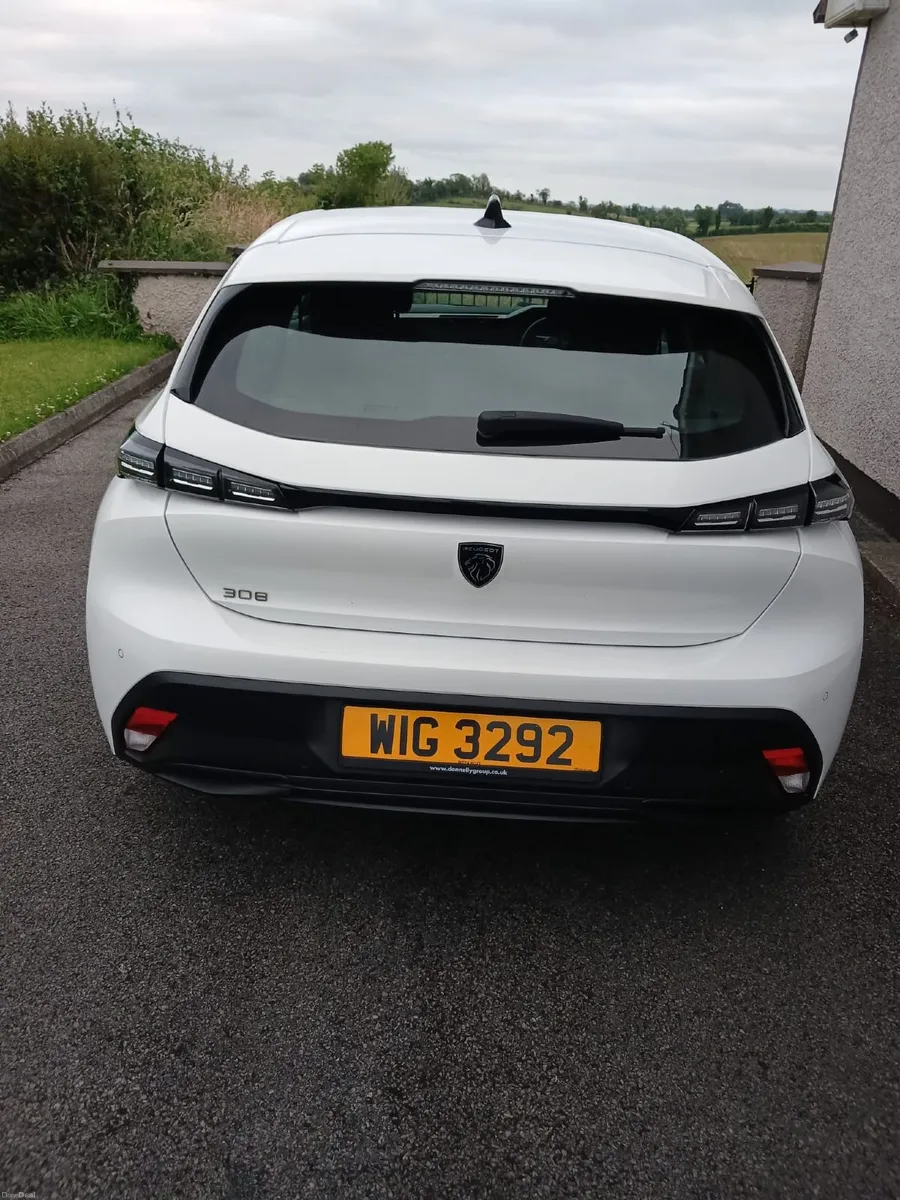 Peugeot 308 2022 - Image 3