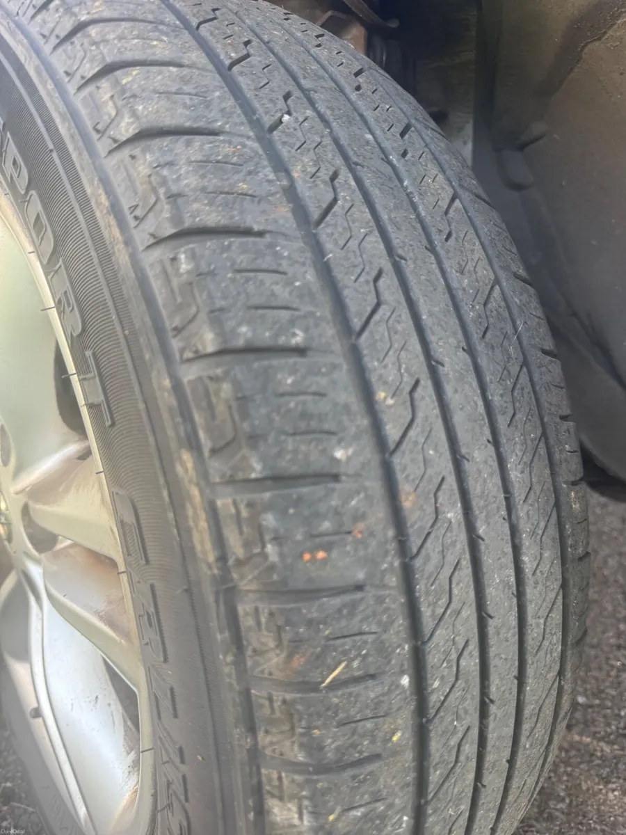 Nissan Qashqai 2013 - Image 1