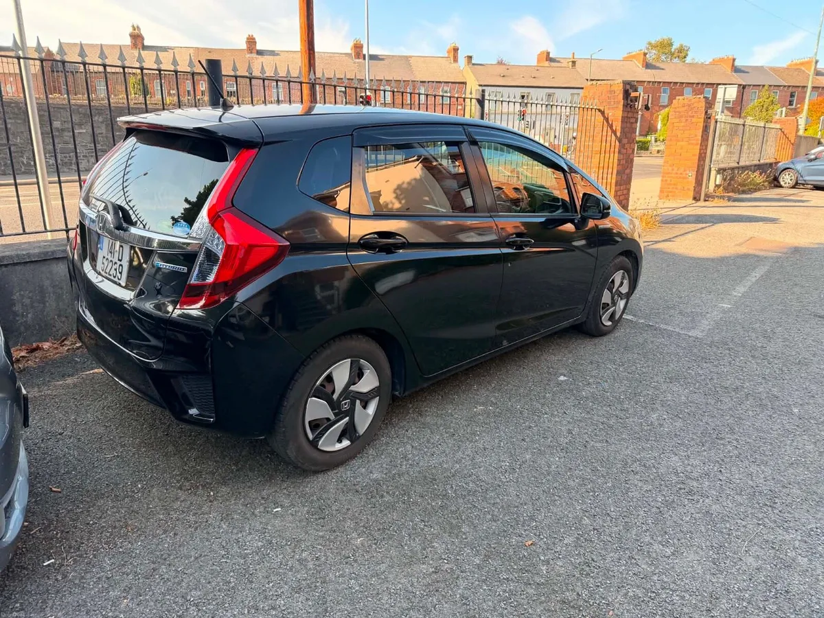 2014 HONDA FIT HYBRID FOR SALE! - Image 3