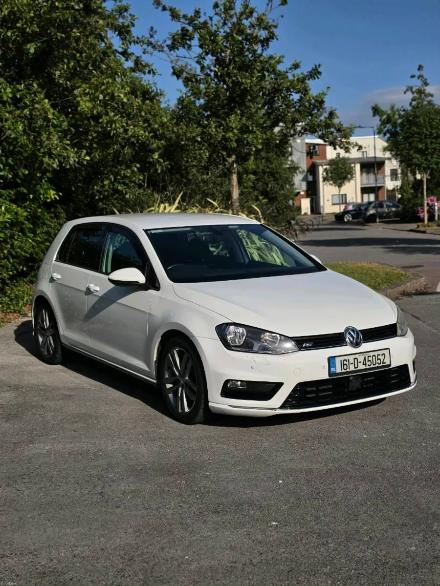 Volkswagen Golf R-Line | 1.6TDI | 2016 - Image 1