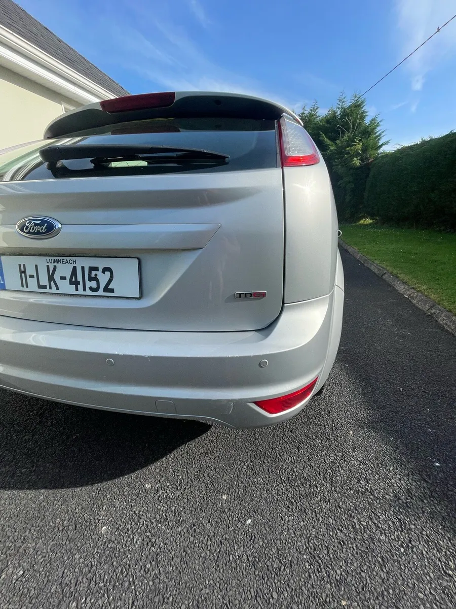 Car - Image 3