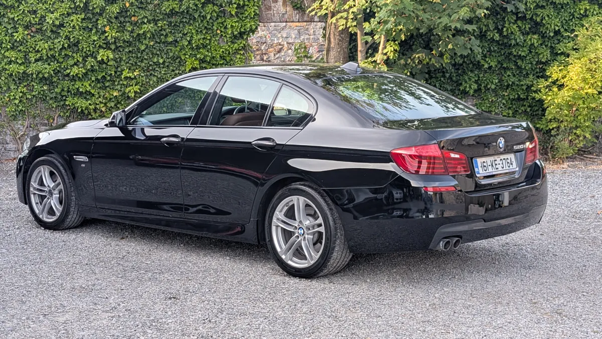 2016 BMW 520D M-Sport Auto - Image 3