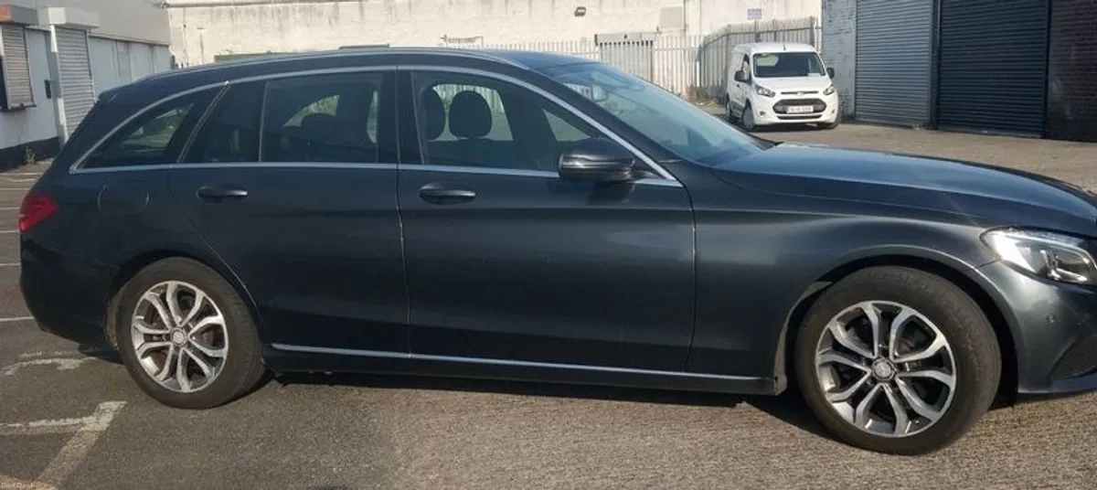 2015 Mercedes-benz C-class - Image 4