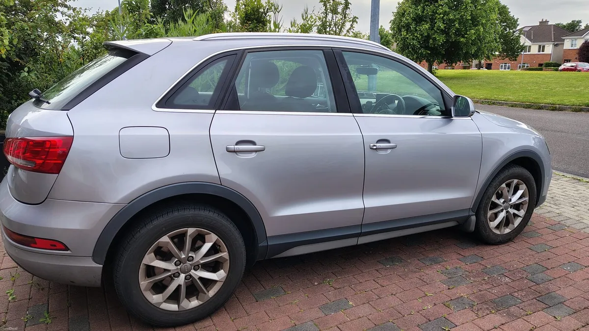 Car - Image 1