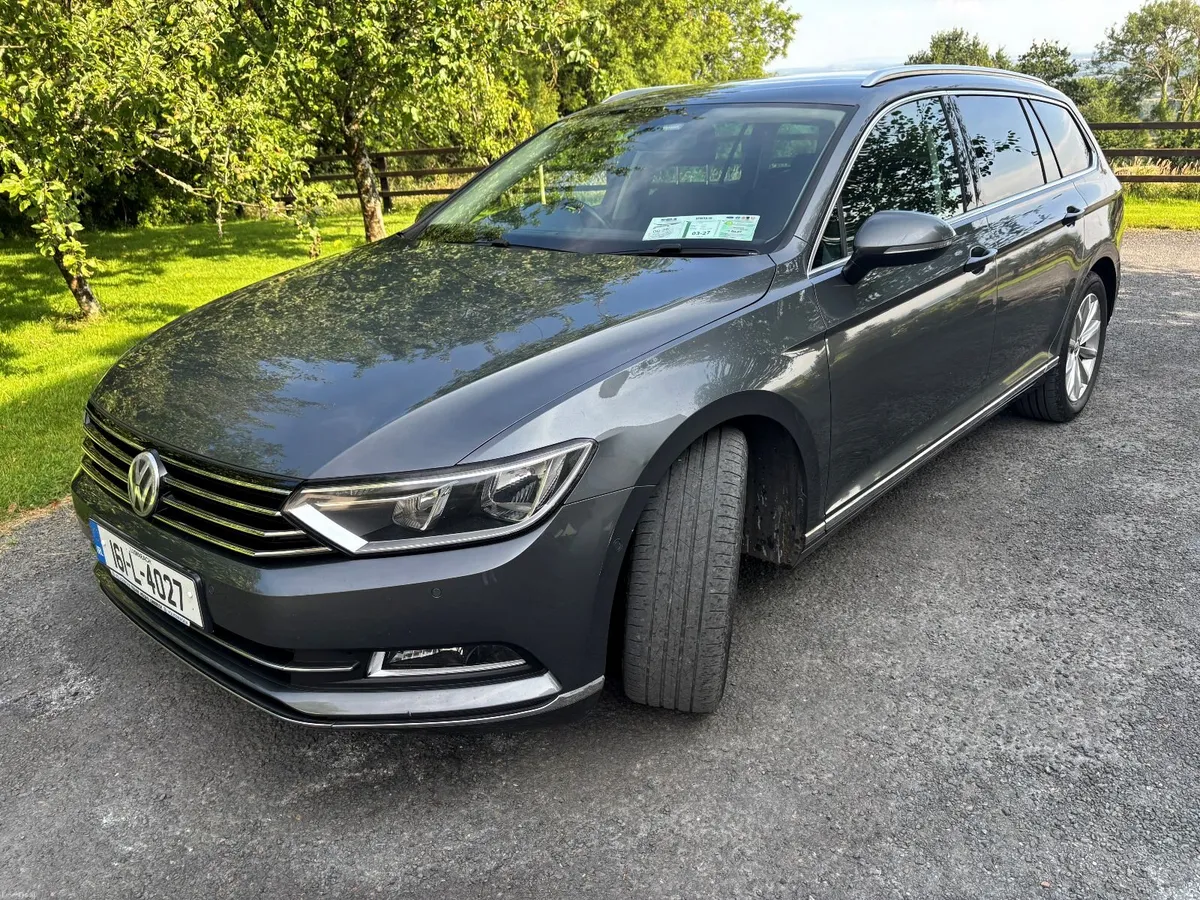 Volkswagen Passat 2016 - Image 3