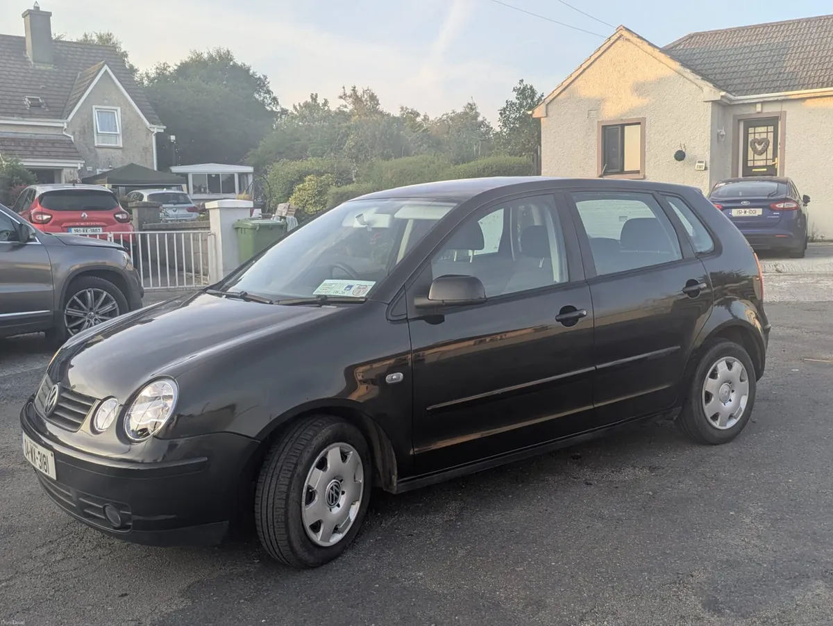 Volkswagen Polo 2004 - Image 1