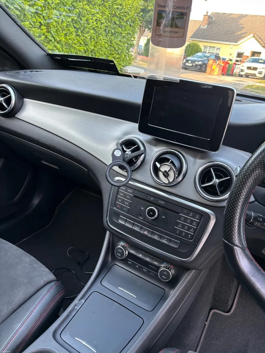 Mercedes-Benz CLA 2016 - Image 6