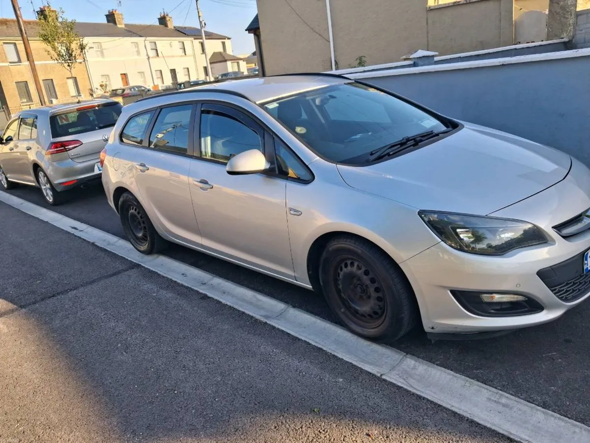 VAUXHALL ASTRA ESTATE 12 KY - Image 3
