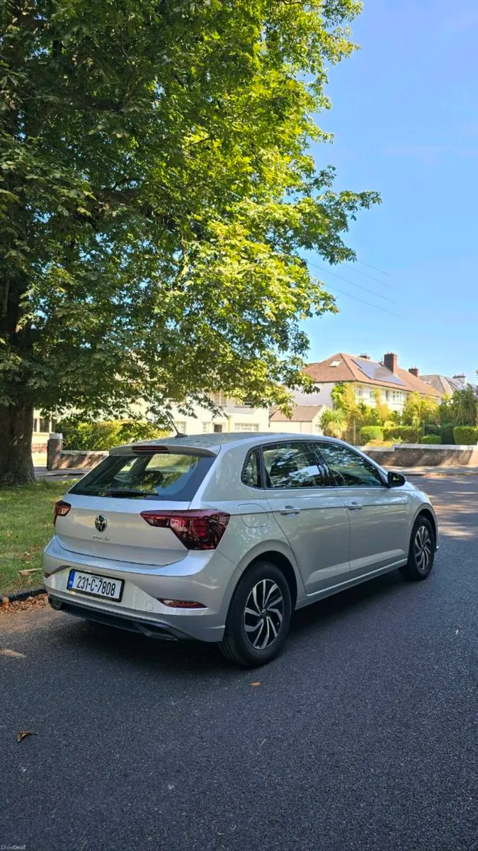 VW Polo 1.0L (95bhp) - Image 2