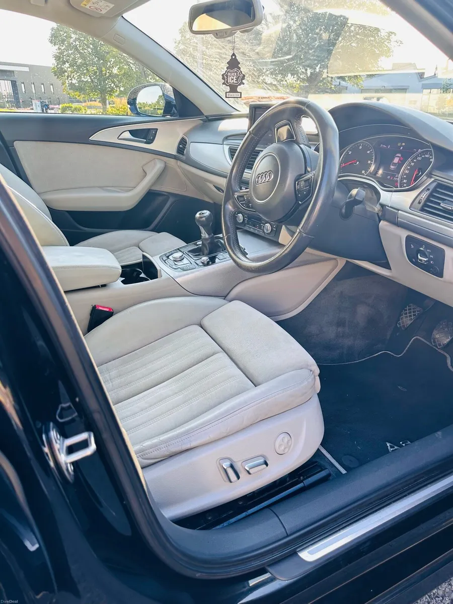 Car - Image 2