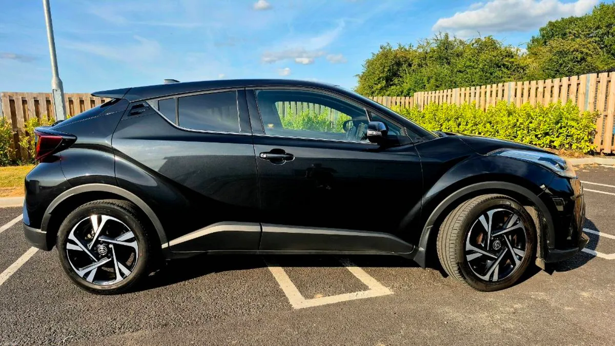 Toyota C-HR HYBRID SPORT 4DR AUTO - Image 2