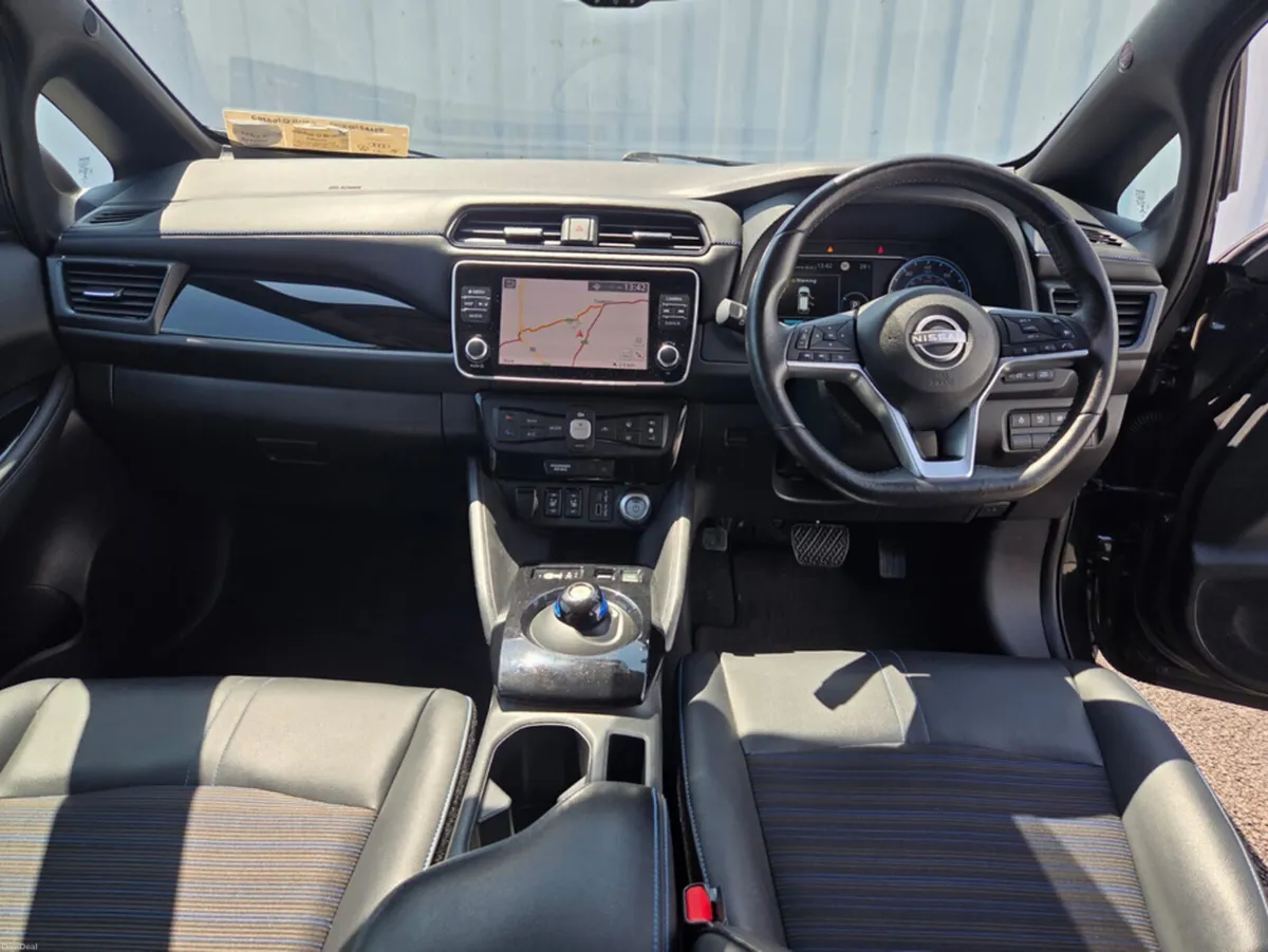 Nissan Leaf E N-CONNECTA 148BHP 5DR - Image 6