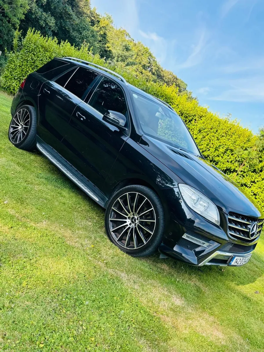Mercedes-Benz M-Class 2014 AMG SPORT - Image 4