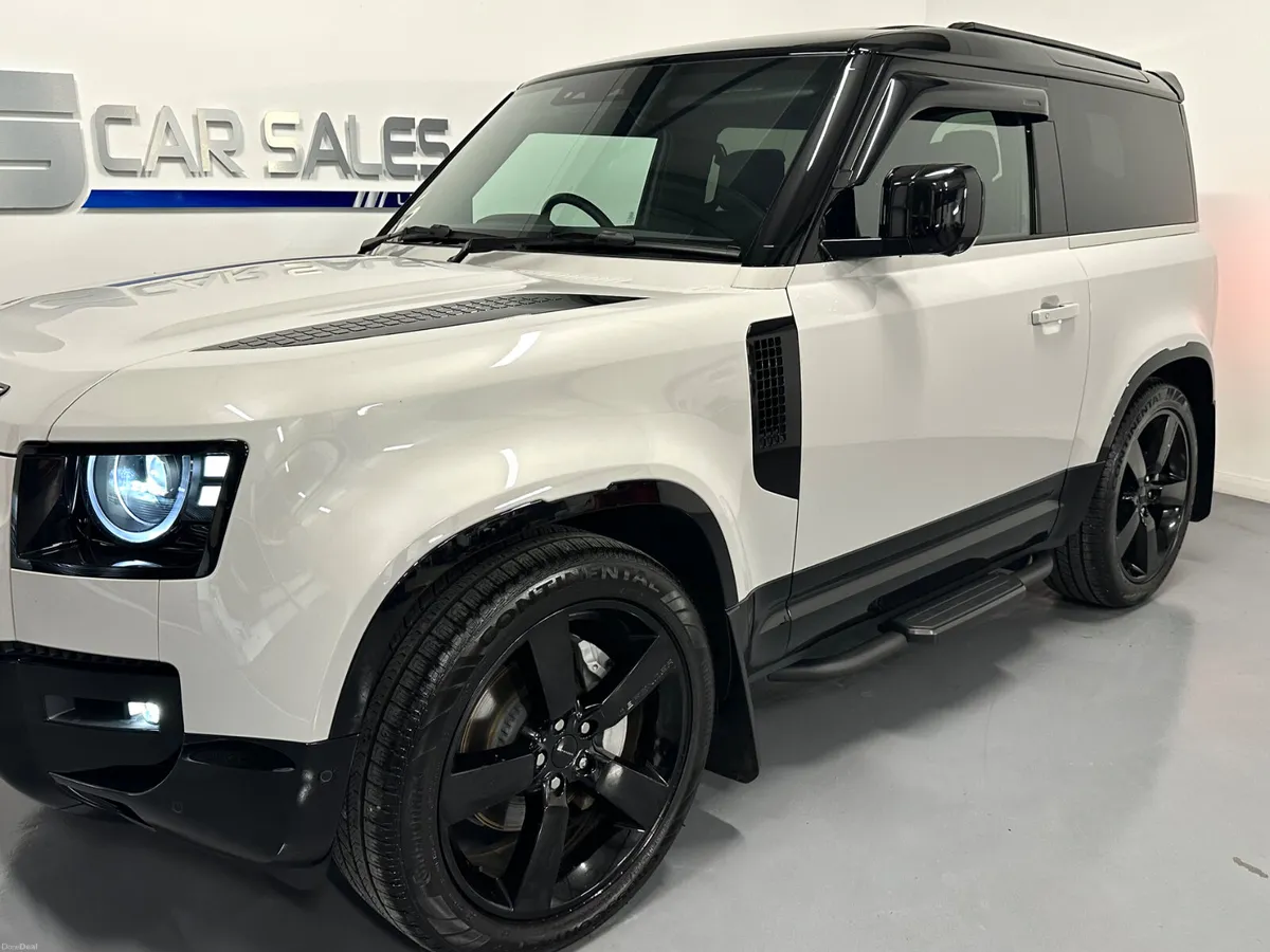 2026 Land Rover Defender 90 D350 X-Dynamic HSE - Image 5