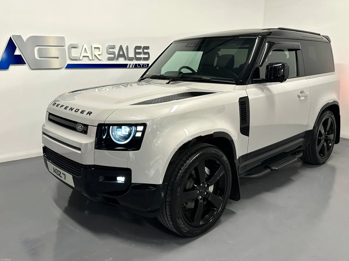 2026 Land Rover Defender 90 D350 X-Dynamic HSE - Image 3