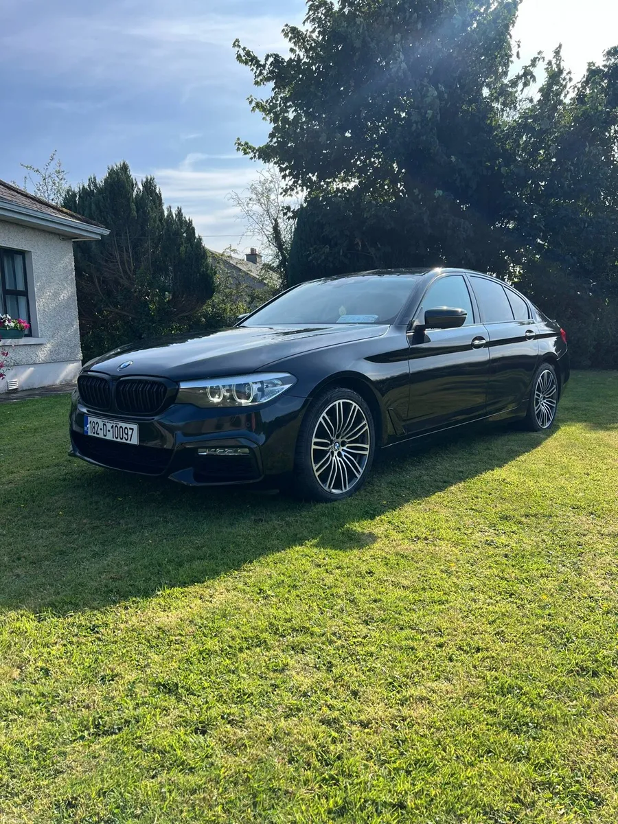 BMW 5 series - Image 1