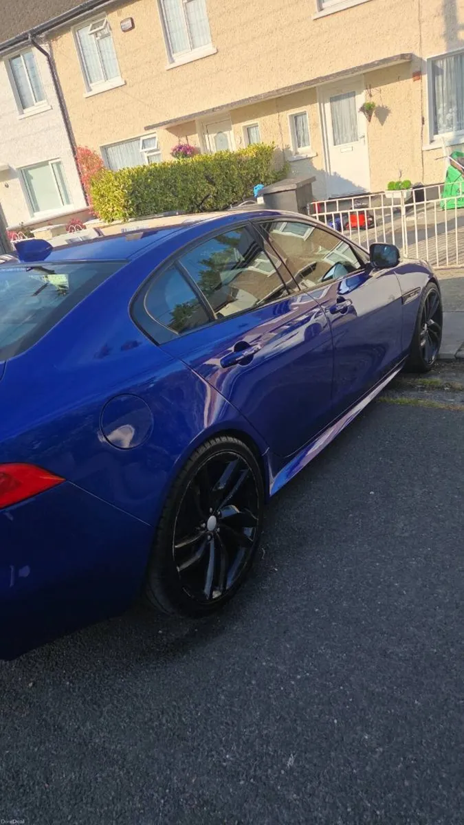 Jaguar Sport XE - Image 2