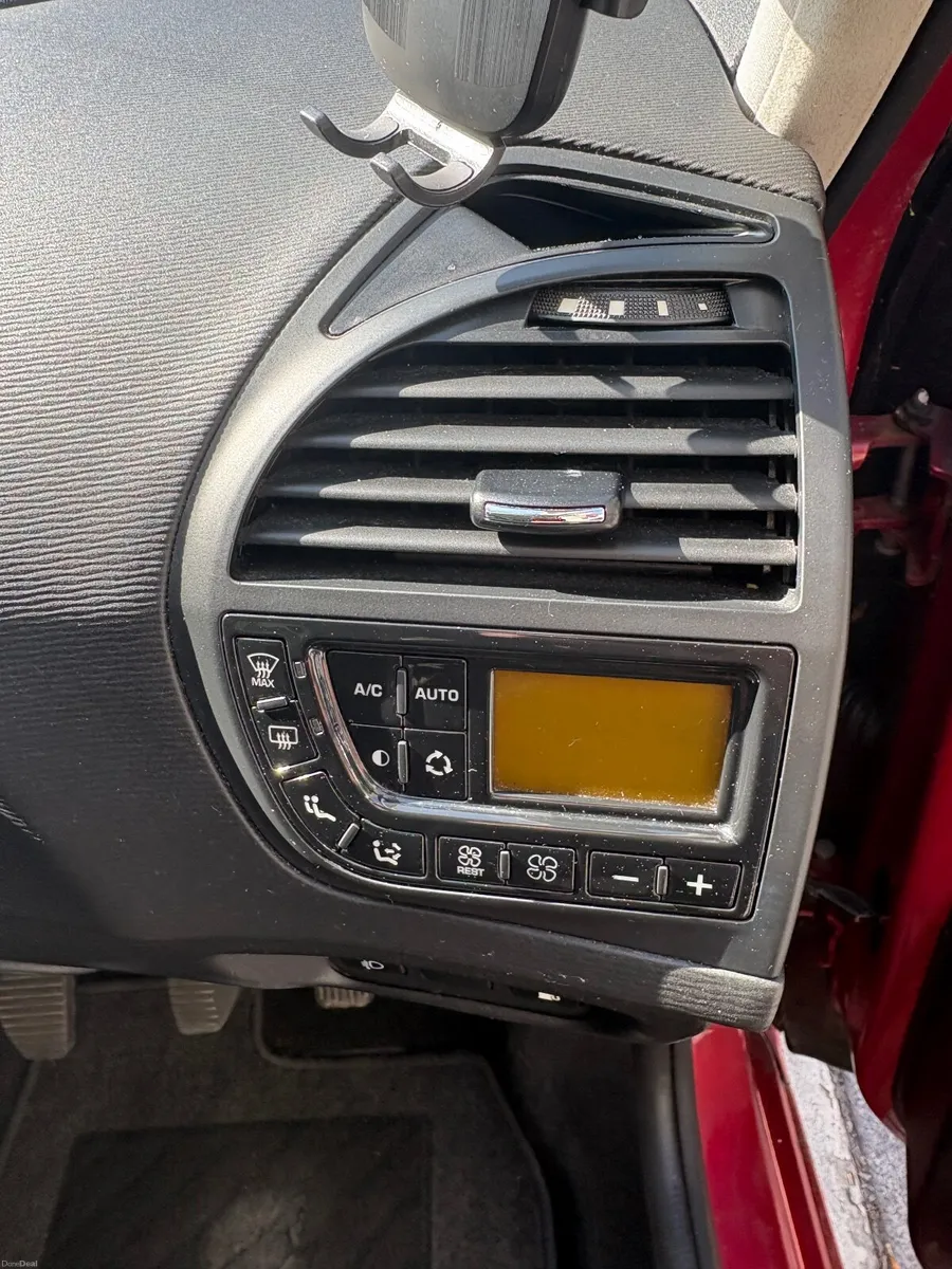 Citroen C4 Picasso 2013 - Image 2