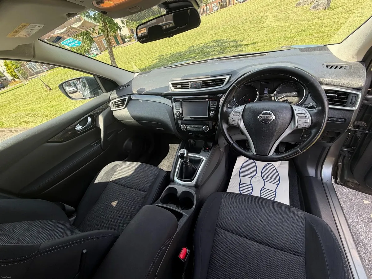 Nissan Qashqai 2016 1.5 SV (1 Owner from new) - Image 2