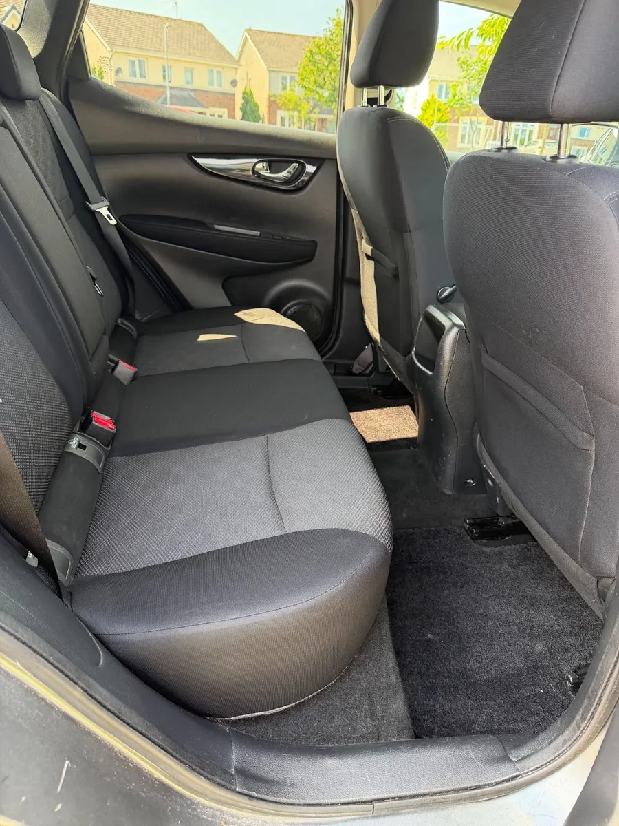 Nissan Qashqai 2016 1.5 SV (1 Owner from new) - Image 3
