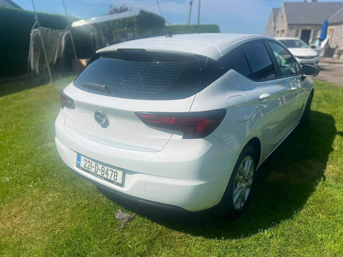 Opel Astra  1.5 2022 - Image 5