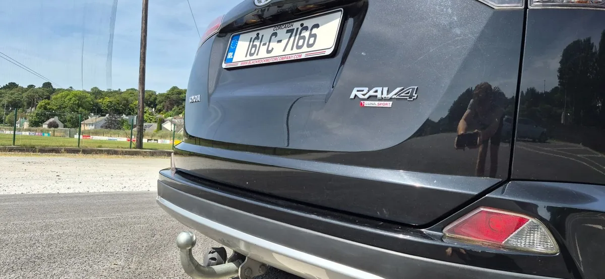 2016 Toyota RAV4 Luna Sport 2.0 D-4D - Image 4