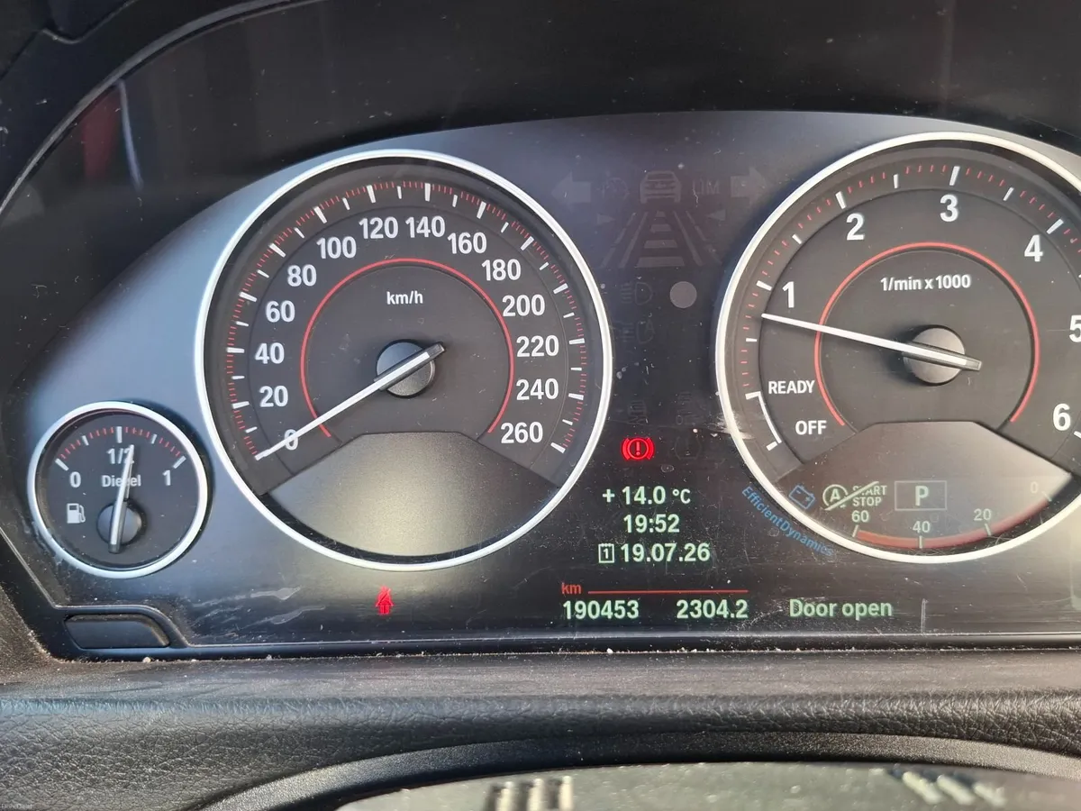 BMW 4-Series 2014 - Image 2