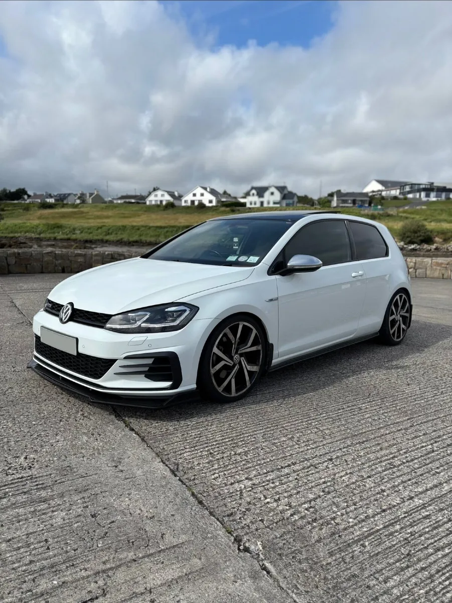 2017 VW Golf GTD 184|3dr|Pan Roof|Virtual Cockpit - Image 5