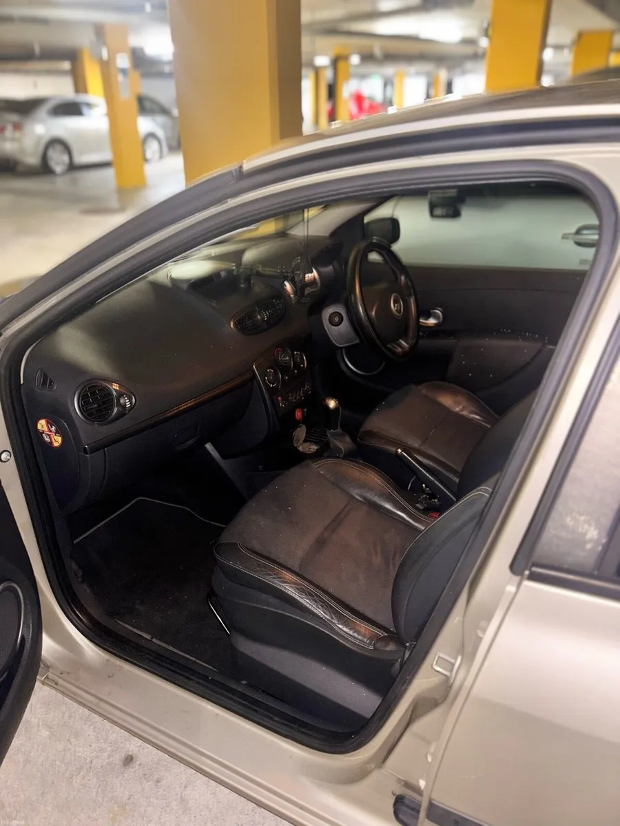 Car for sale - Image 3