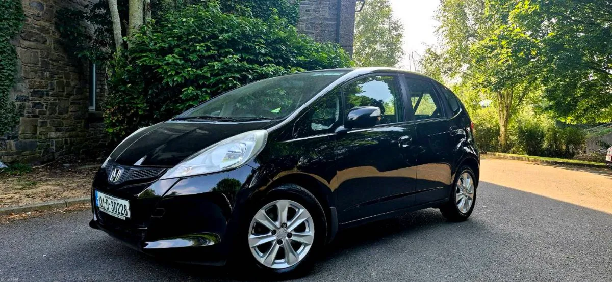 2013 HONDA JAZZ 1.3 i-VTEX.automatic.NEW NCT10/27. - Image 1