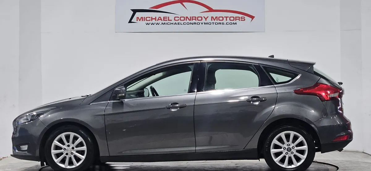 Ford Focus TITIANIUM - FINANCE AVAILABLE - Image 6