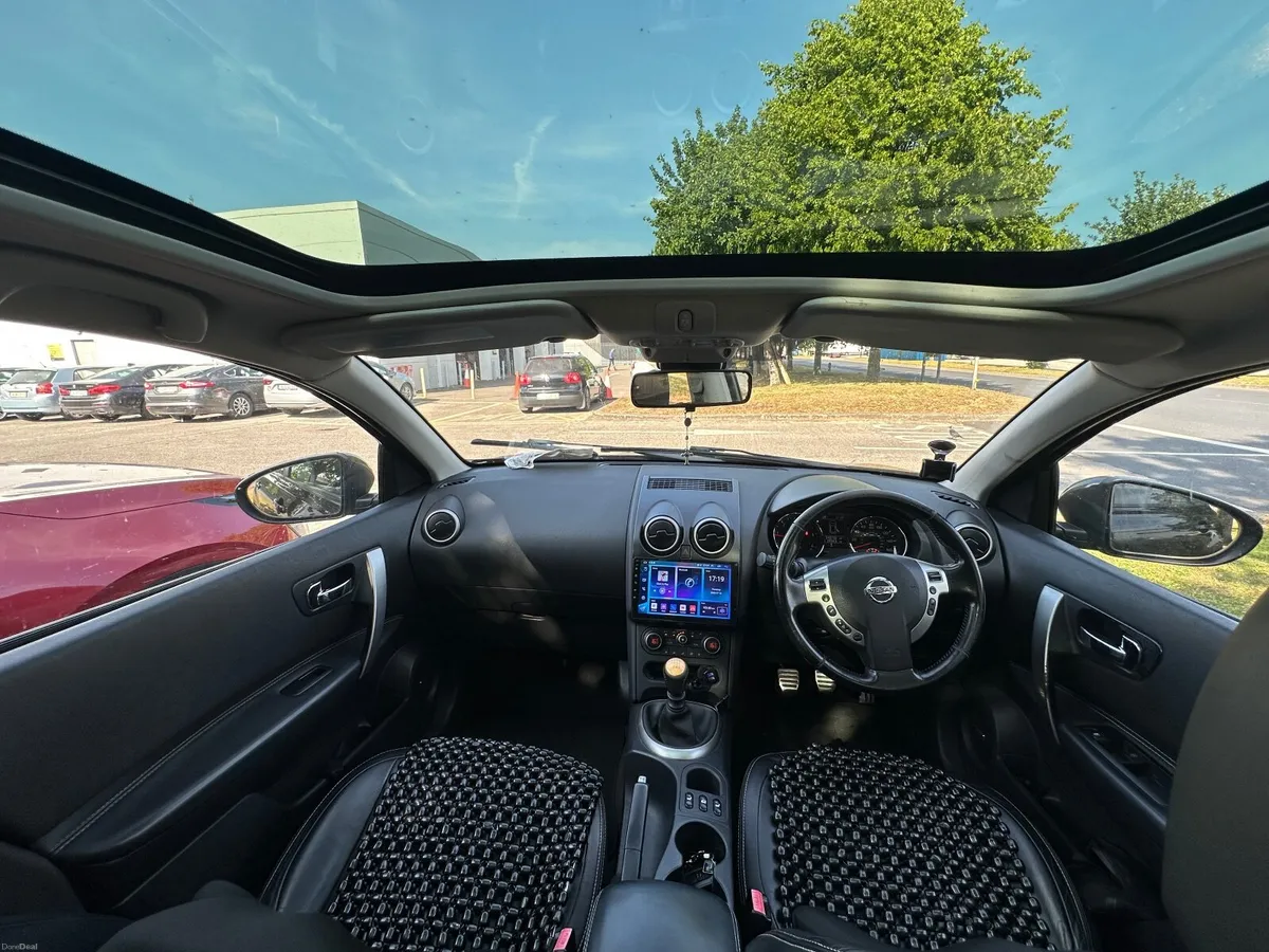Nissan Qashqai+2 2012 - Image 1