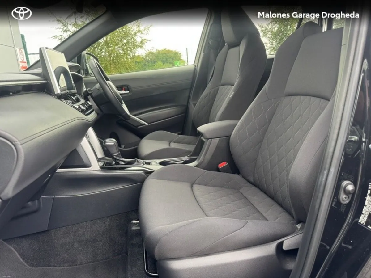 Toyota Corolla Cross CROSS SPORT 1. 1.8 4DR AUTO - Image 6