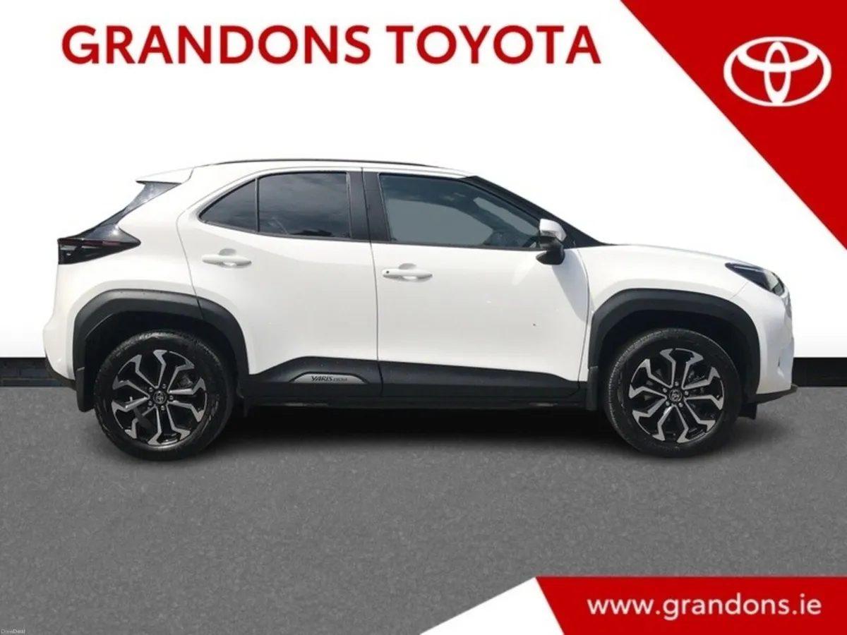 Toyota Yaris Cross LUNA SPORT - GRANDONS - DEMO SA - Image 3