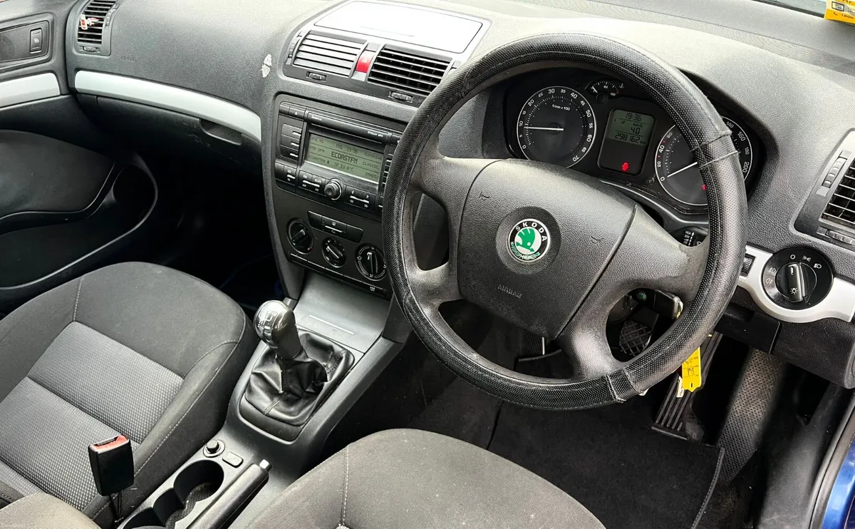 Skoda Octavia 2008 1.4Petrol new nct 1/27 tax 7/26 - Image 2