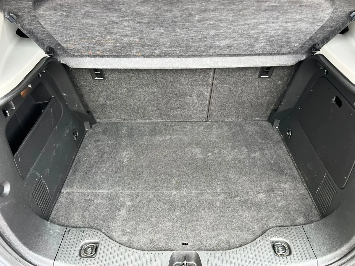 Opel Mokka 2015 1.6 CDTI nct 12/26 tax 8/26 low km - Image 4