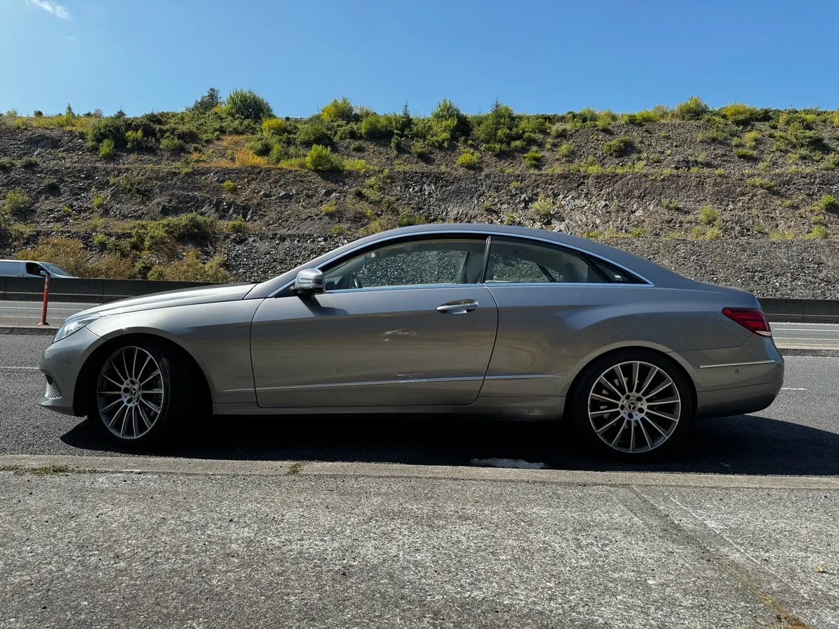 Mercedes-Benz E220 CDI AMG Line Coupe Auto - Image 4