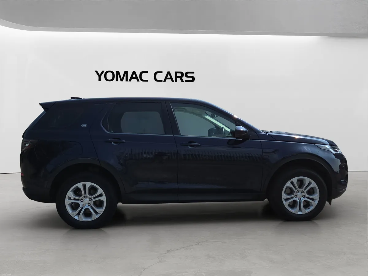 Land Rover Discovery Sport 2020 - Image 2