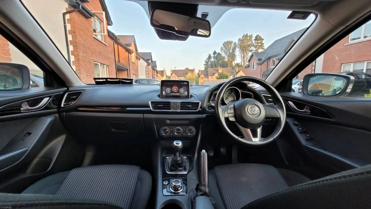 Mazda 3 Executive Saloon - Image 5