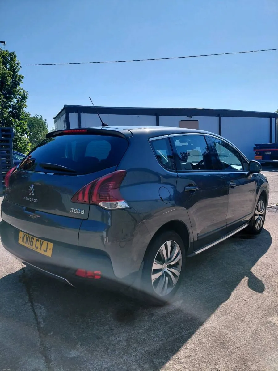 2016 Peugeot 3008 - Image 2