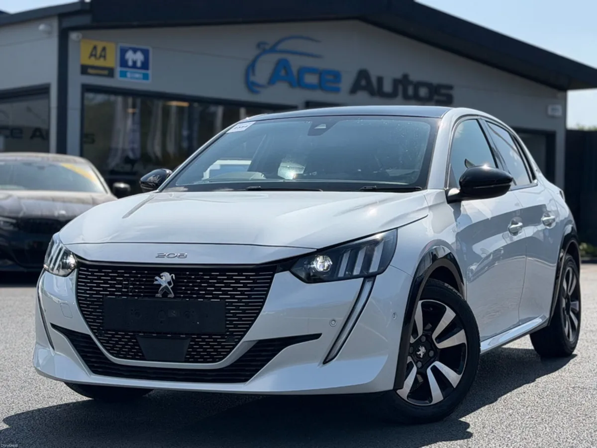 Peugeot 208 GT - **SUNROOF** 1.2 PETROL - AUTO - 1 - Image 1